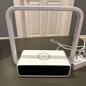 Sheffield Labs Circa Alarm Clock with light and Wireless charger